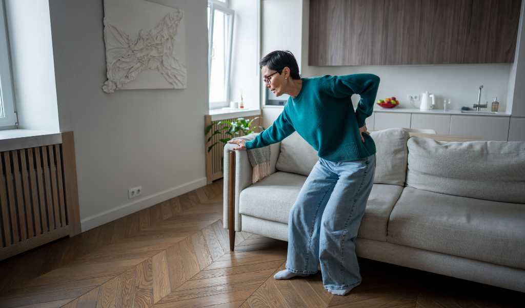 Non surgical chiropractic care for herniated spinal disc